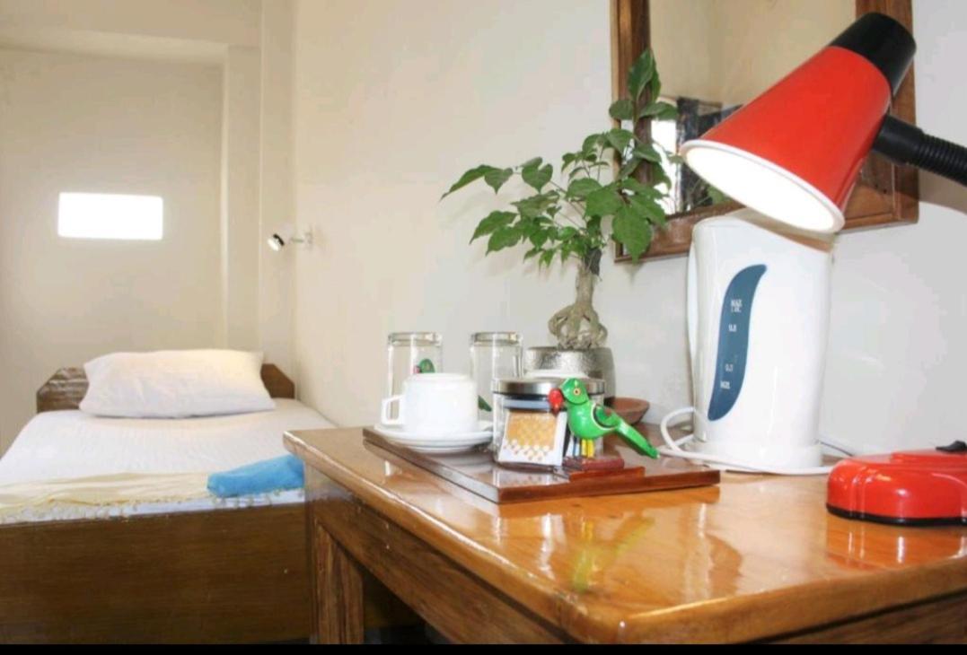 Monalisa Hostel Varanasi Eksteriør bilde