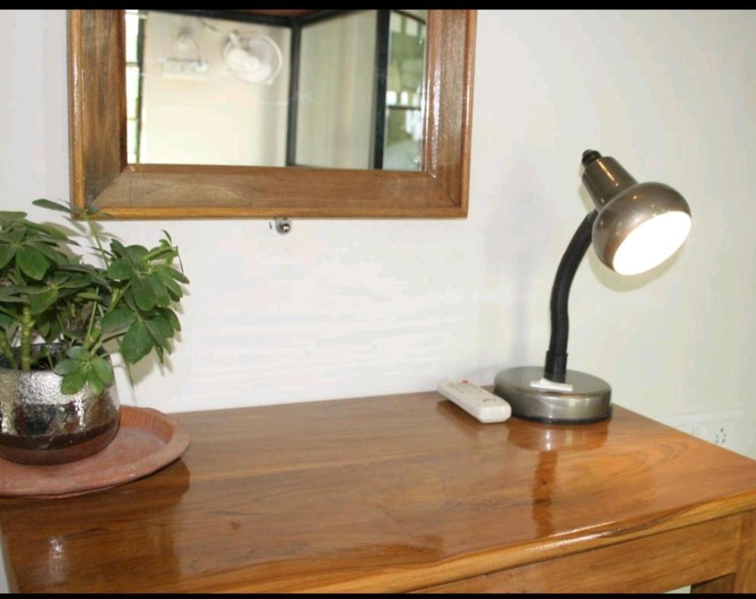 Monalisa Hostel Varanasi Eksteriør bilde